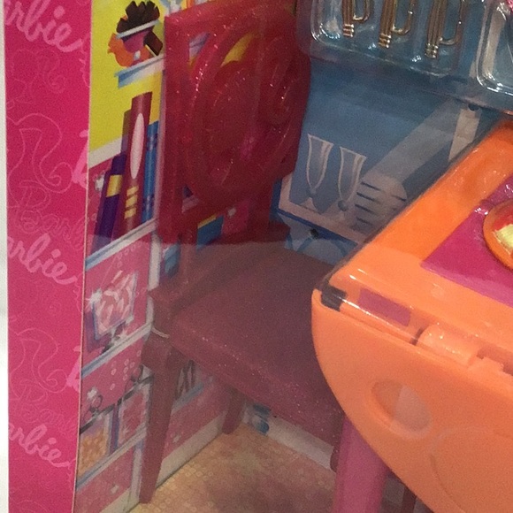 Barbie Dinner To Dessert Dining Room Set - Picture 9 of 11